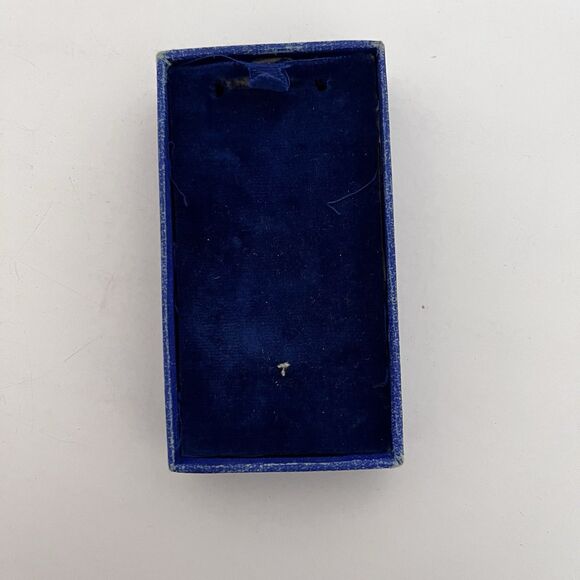 US WWII Campaign & Service Victory Medal in Box 1946 World War 2 D. L. Auld Co. - Picture 7 of 13